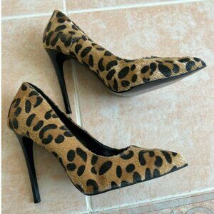 FMS‎ Greek shoes Heels Cheetah  print   size 38